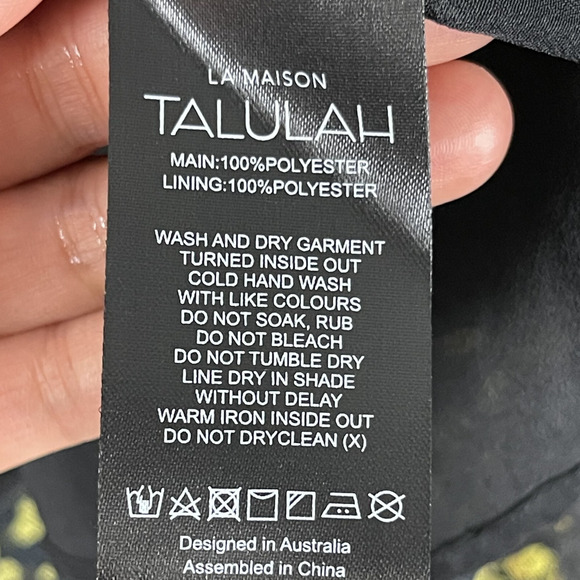 La Maison Talulah Halo Midi Dress Womens Medium Floral V Neck High Low Ditsy - Picture 8 of 16